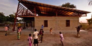 Youth Center in Niafourang / Project Niafourang