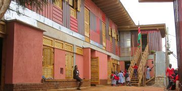 Anwa Junior Academy / Kounkuey Design Initiative (KDI)