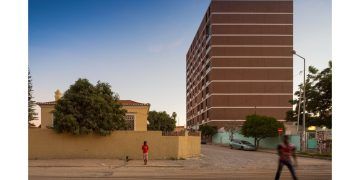 Lubango Centre / Promontorio