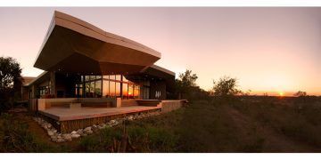 Private Lodge at Mjejane Game Reserve / Architects Of Justice