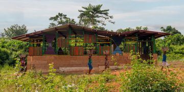 School in Ghana / Alberto Figueroa